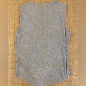 Lululemon Muscle Tee Size 8